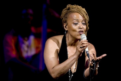 Amerikaanse jazzzangeres Cassandra Wilson (70) overleden