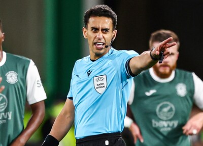 LIVE Europa League | Rood is deze dagen de kleur van Glasgow, het bijzondere verhaal van arbiter Al-Emara