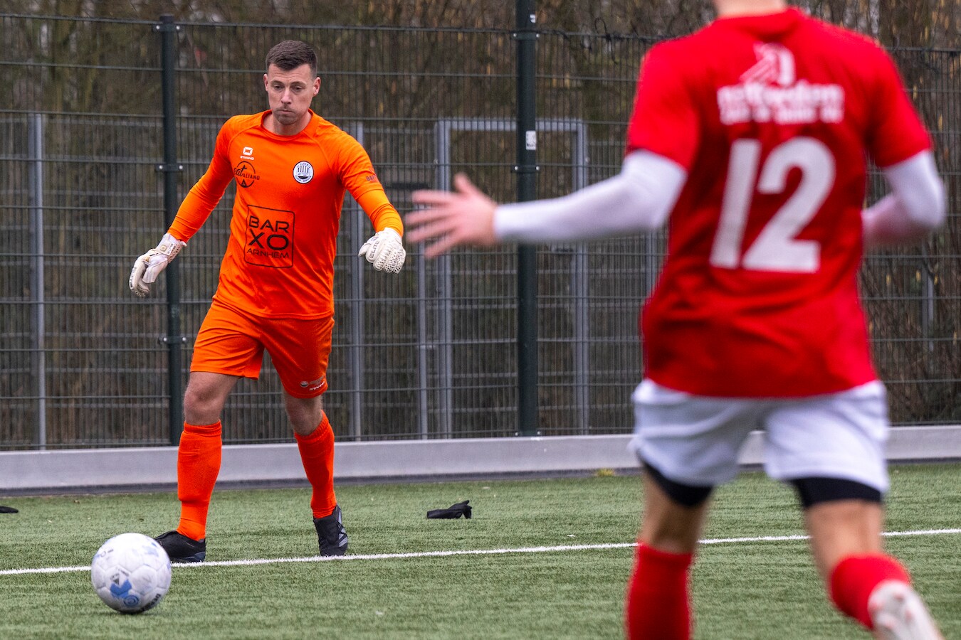 Eldenia-spits baalt van gelijkspel na duel vol commotie, maar maakt ...