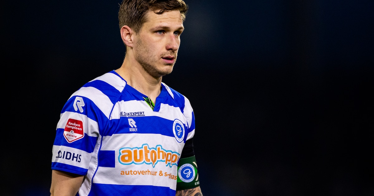 De Graafschap-trainer Dijkhuizen na deceptie: ‘We hebben een boel domme dingen gedaan’