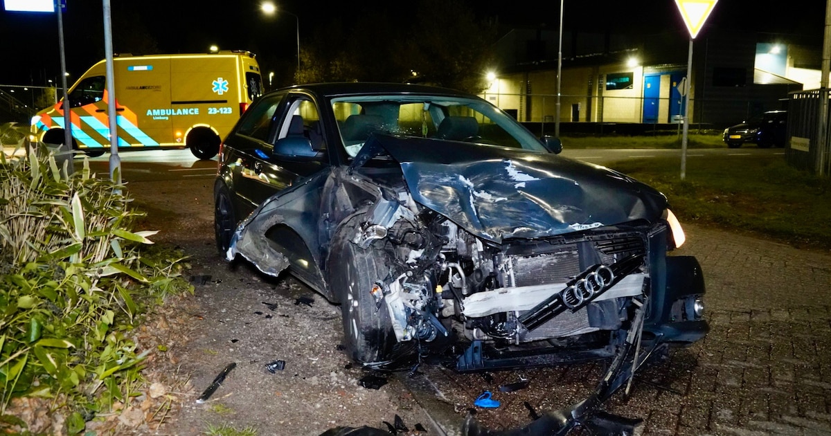 Twee auto’s beschadigd bij aanrijding op Heistraat in Boxmeer