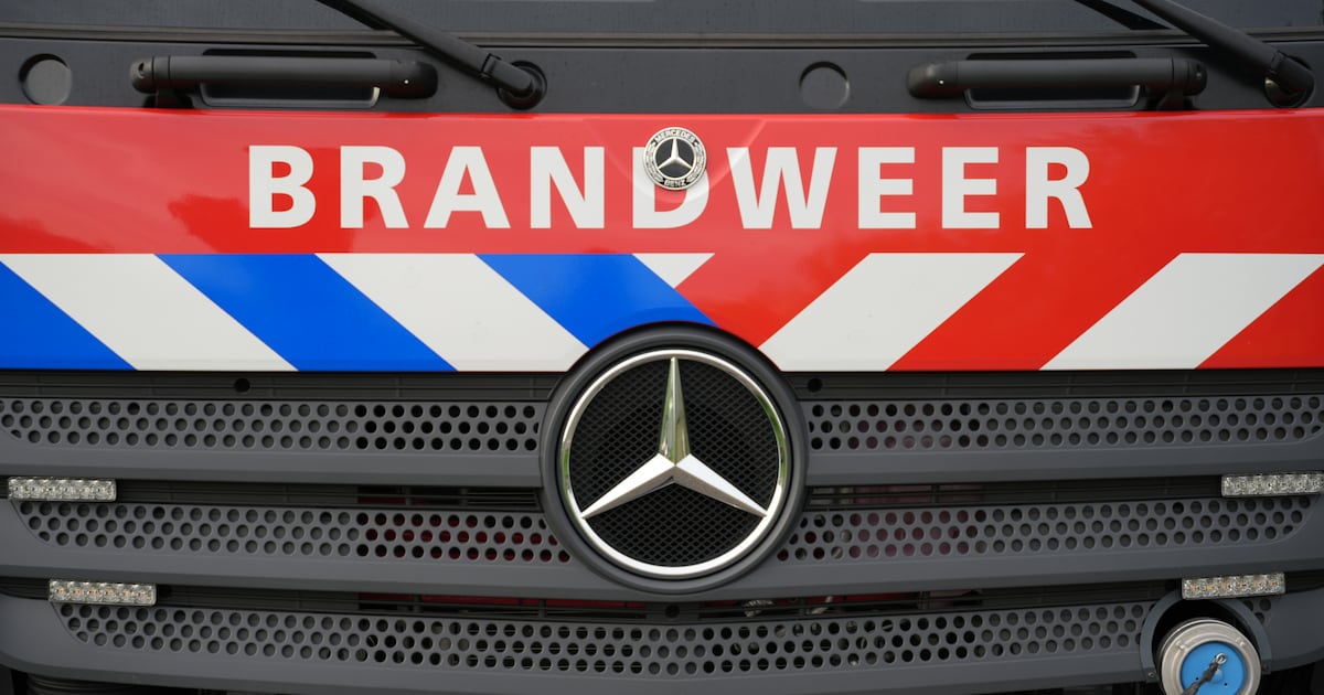 Brandweer aanwezig bij incident met gevaarlijke stoffen bij agrarisch bedijf in Ysselsteyn