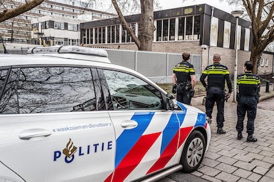 Geschokte reacties op explosie bij Joodse school in Amsterdam: ‘Het was wachten tot dit zou gebeuren’