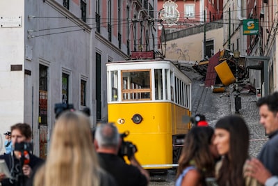 Dodental tramongeluk Lissabon loopt op tot 17: ‘Zodra ik aankwam, zag ik al een lichaam’