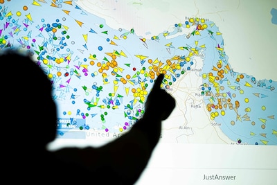 ‘Miljoenen vaten door Straat van Hormuz vervoerd, ondanks claim van Iran’