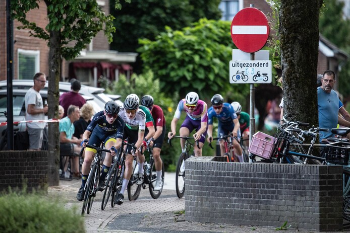 Ronde van Ulft hoopt op betere tijden: ‘Al blij dat we we weer op de ...