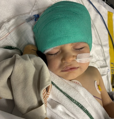 Artsen wuifden hun zorgen weg, toch bleven ouders van Helmondse baby Milan aandringen op onderzoek en dat is maar goed ook
