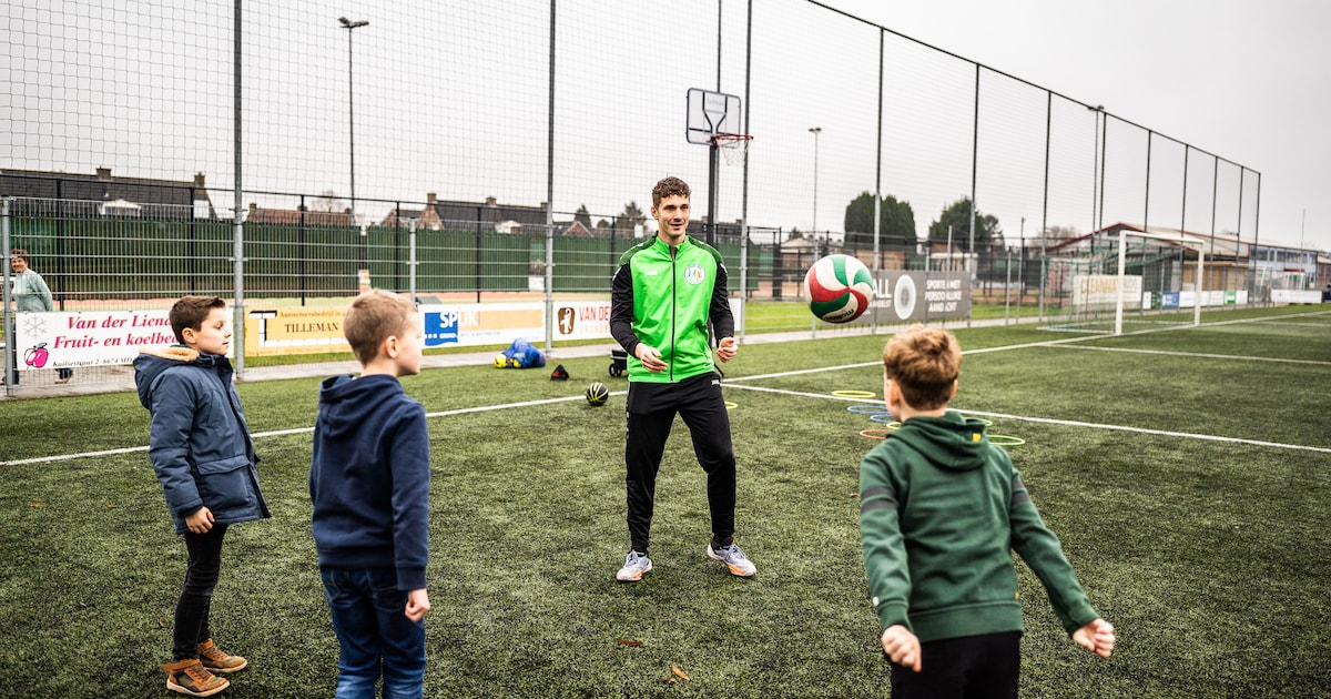 Jaro (28) tovert de kantine van SVHA doordeweeks om tot SportBSO zónder schermtijd