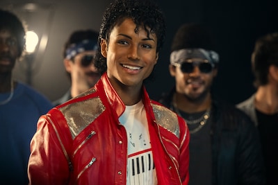 Film Michael passeert 400 miljoen dollar, mijlpaal voor muziekfilm