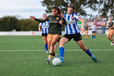 Indonesische Scheunemann (16) wil de wereld veroveren, maar eerst slagen bij FC Utrecht: ‘Wil een in