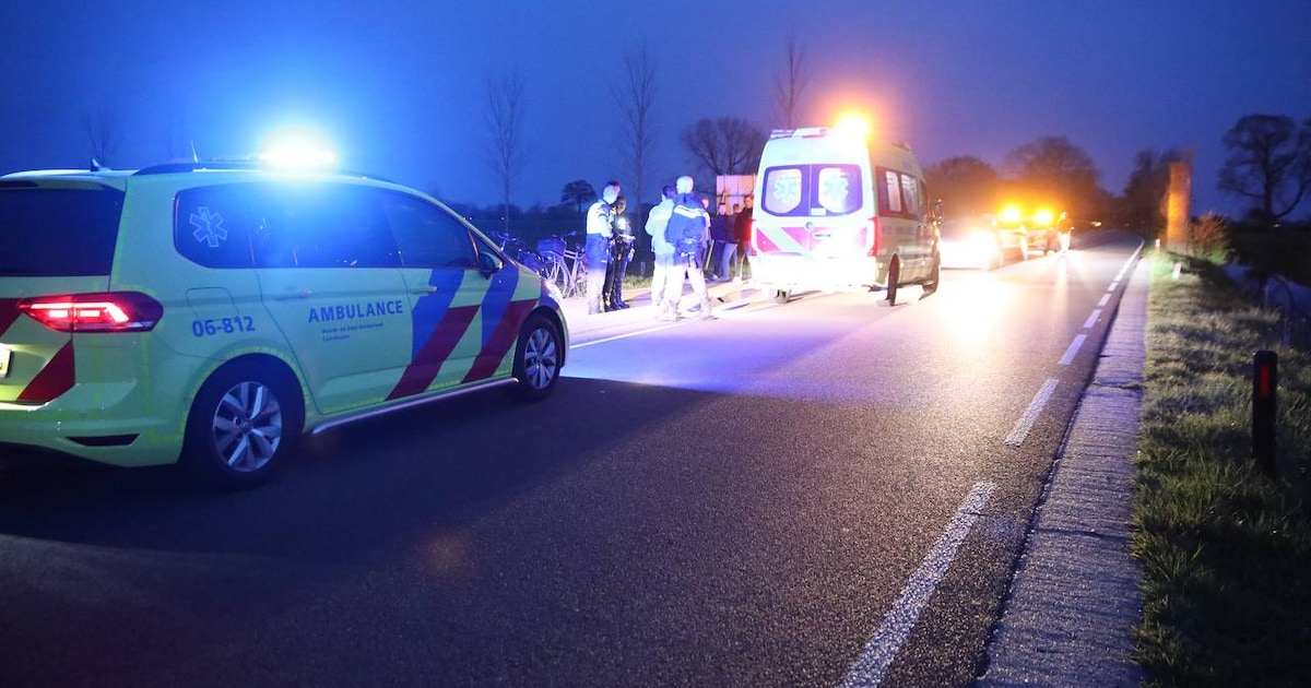Fietser gewond na val op fietspad langs Vaassenseweg in Nijbroek