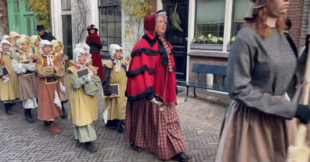 LIVE Dickens Festijn | Eerste bezoekers voor dag 2 binnen • Acteurs zijn er klaar voor