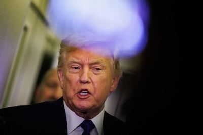 Trump verwacht ‘15 procent’ economische groei van Fed-kandidaat Warsh, maar dat lijkt onhaalbaar