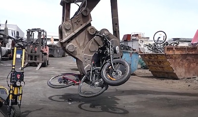 Australië is fatbiketerreur zat: politie gooit opgevoerde fietsen voortaan in de shredder