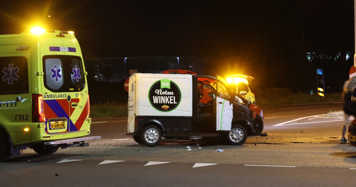 Gewonde na aanrijding tussen auto en tractor in Norg.