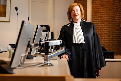 Erfrechter (71) ziet families verscheurd raken om erfenissen: ‘Gaat zogenaamd niet om geld, maar ondertussen…’