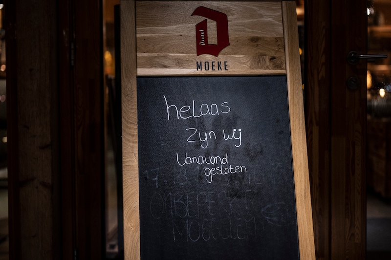 Het restaurant is op last van de gemeente gesloten.