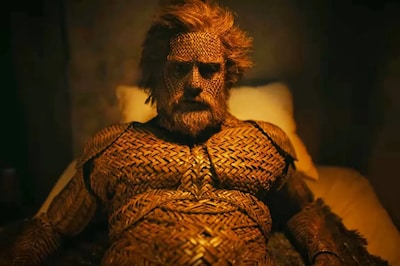 Bekende acteur ziet er ‘adembenemend’ uit als rieten man in pikante film Wicker: ‘Droom die uitkomt’