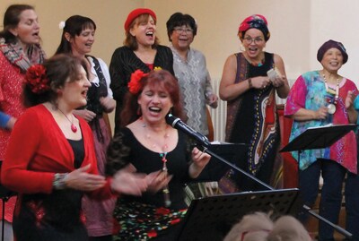 WereldvrouwenKoor viert tienjarig bestaan met ReisOrkest en Zangam Koor in Musis