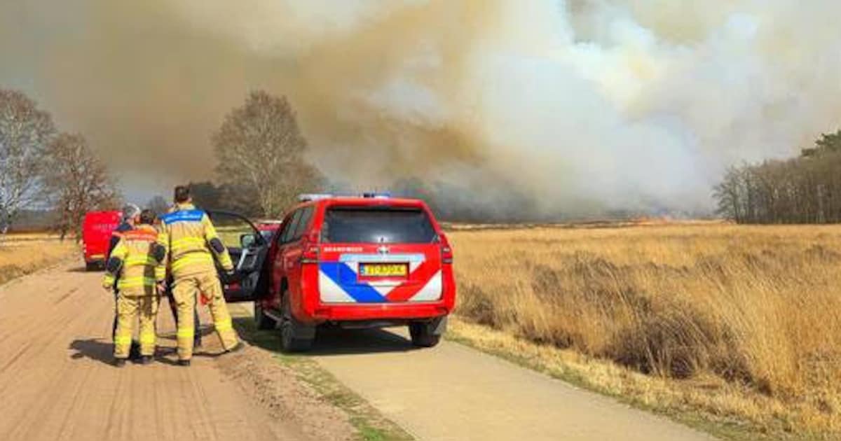 Zeer grote natuurbrand op de Eder Heide
