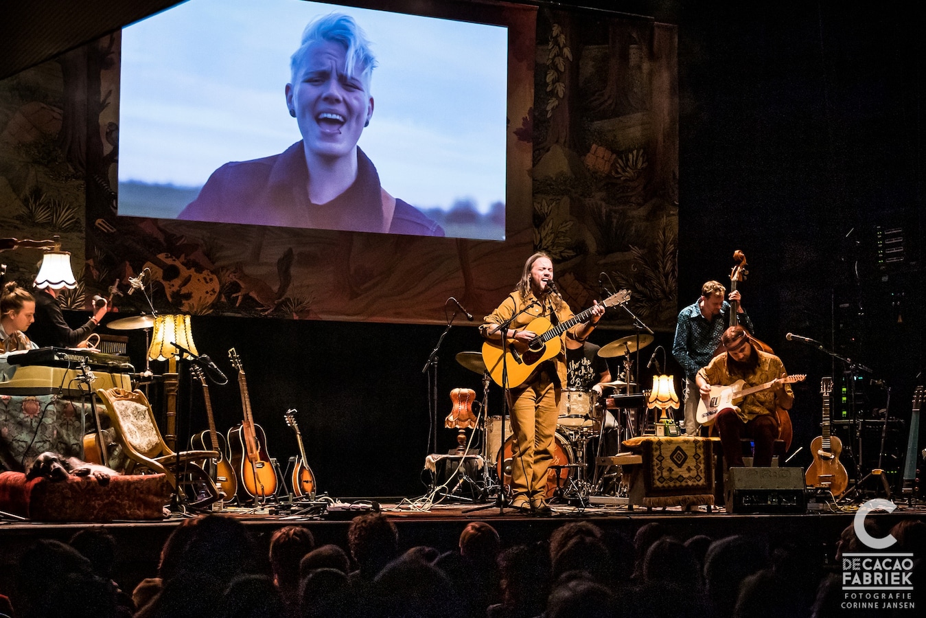Sem Jansen en Leif de Leeuw Band brengen show naar Overasselt | Foto ...
