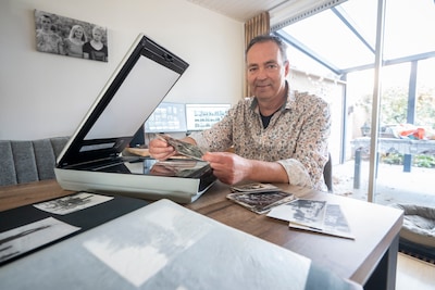 Hoe zag het dorp er vroeger uit? Chris haalt 10.000 foto’s van oud Boxmeer door de scanner