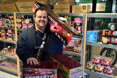 Remco is vuurwerkliefhebber pur sang en vreest komende jaren: ‘Handhaven verbod is hels karwei’