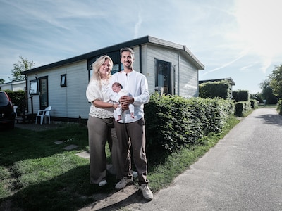 Jong gezin woont illegaal op vakantiepark, dan valt die brief op de mat: ‘Toen kwam pas het besef’