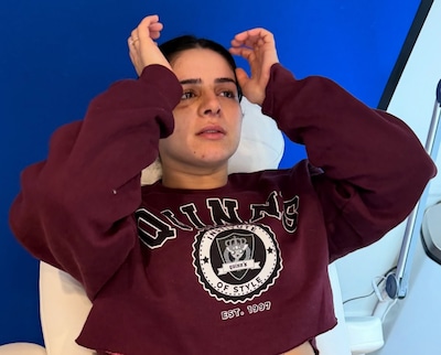 Zangeres Numidia opgelucht na operatie aan ‘scheve’ neus: ‘Ik kan ademen’