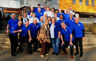 Ria Valk zingt in Gennep en vlechters strijden in Oeffelt om de ‘Gouden Hiep’