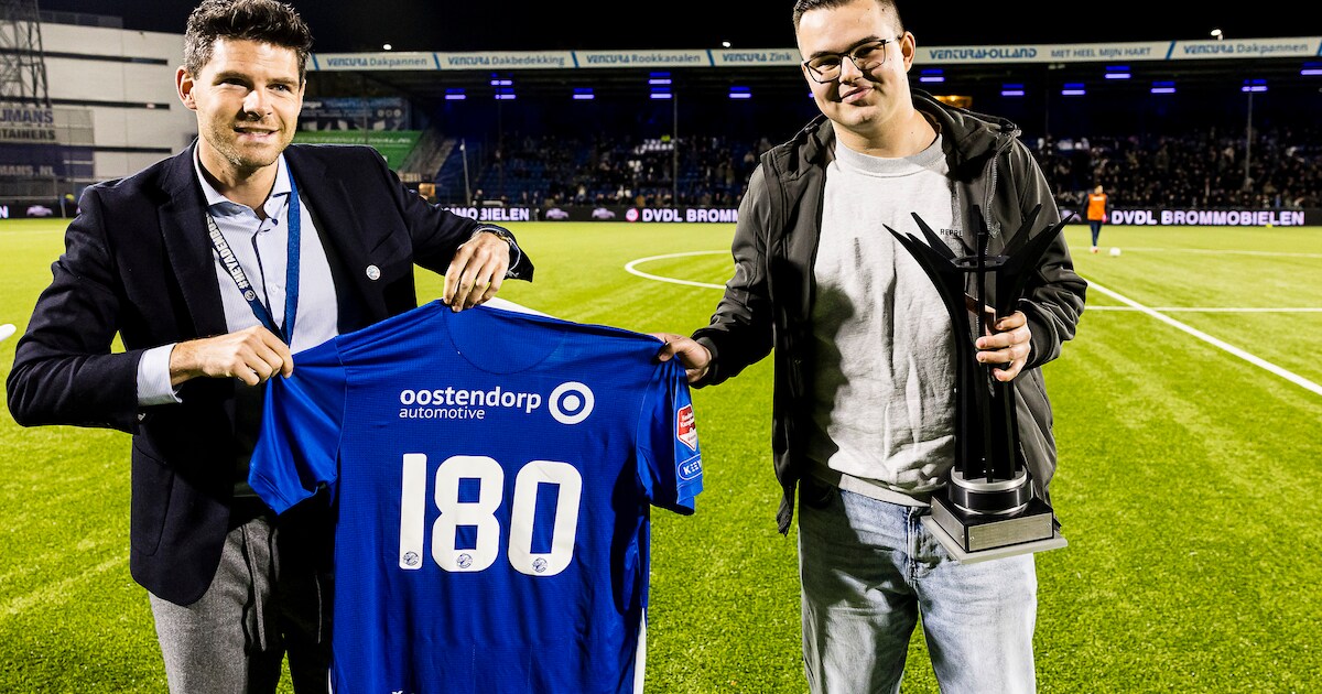 Europees kampioen Gian van Veen krijgt rugnummer 180 bij huldiging in ...