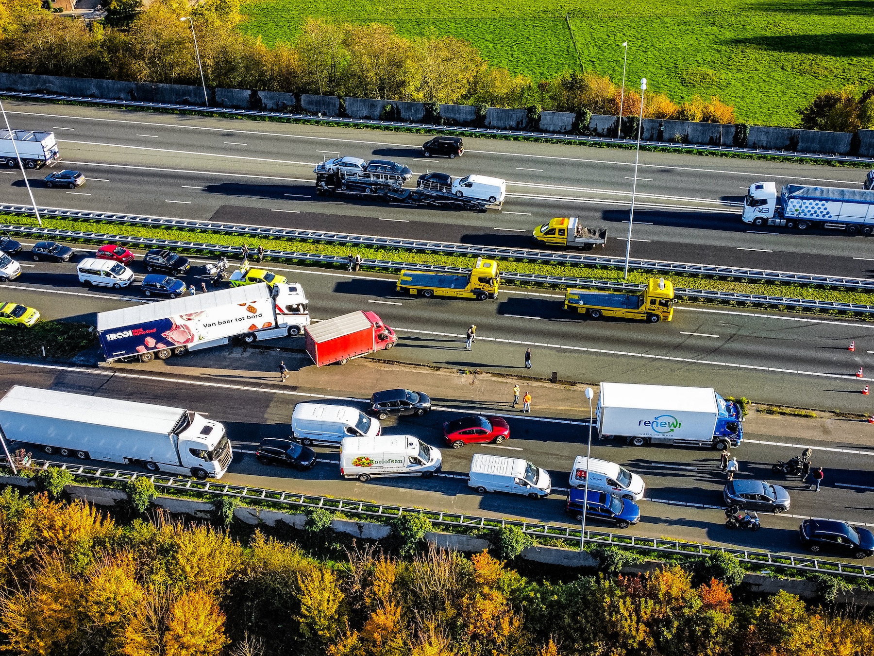 Verkeerschaos op de vrijdag: vertraging neemt na uren eindelijk af