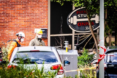 Eigenaar verwoeste fitnessstudio: ‘Die jongens onder onze studio riepen om hulp, maar wat deden ze daar?’
