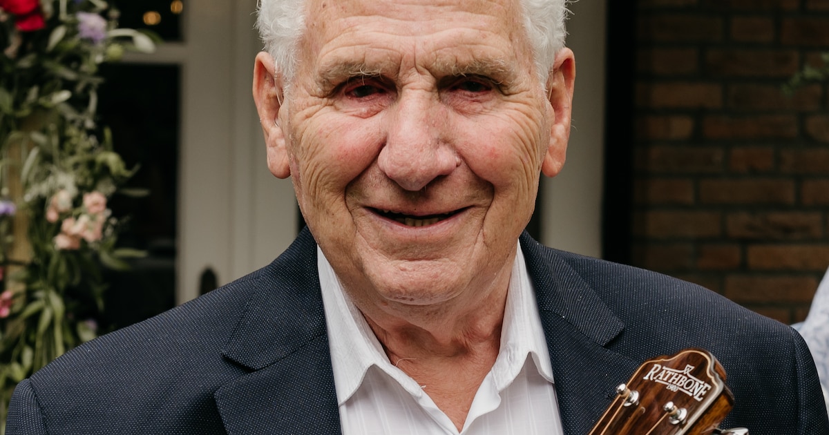 Zelfs een paard was bij Willy (1935-2026) welkom aan de bar in Deurne