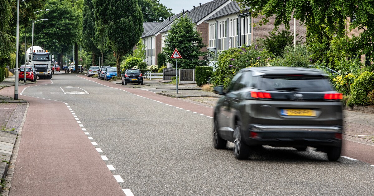 Buurtbewoners maken zich zorgen om hardrijders in Malden: ‘Ze rijden ...