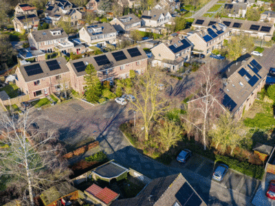 Ze wonen tegenover onbewoonbare huizen en hebben dezelfde klachten: ‘Waarom meten ze niet bij ons?’