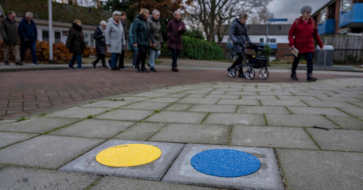 Huijbergen opent nieuwe Stippenroute met kleurrijke stippen en rustbankjes