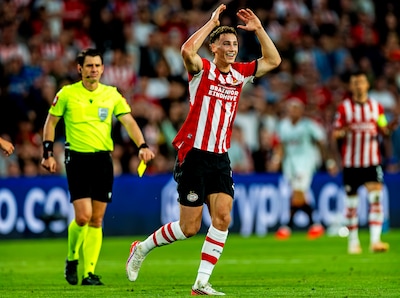 Ruben van Bommel over storm aan kritiek na overtreding tegen Ajax: ‘Mijn eigen schuld, maar wil het nu afsluiten’