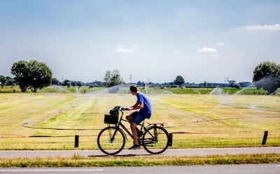 Dieseldieven slaan toe bij boeren in Land van Cuijk: honderden liters gestolen uit beregeningsinstal