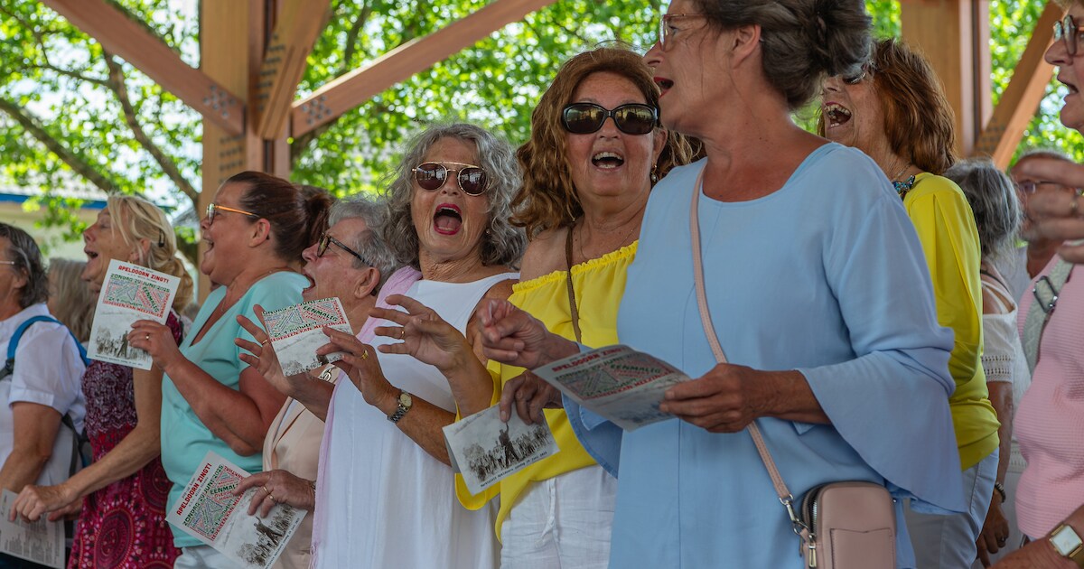 Popkoor Cheers geeft zomers concert in Heijen