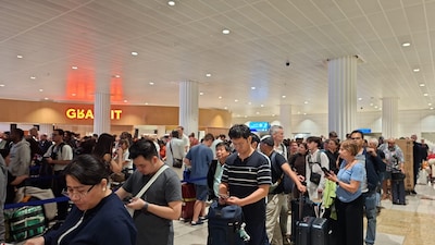 Duizenden Nederlandse vakantiegangers gestrand in Midden-Oosten: ‘Ik vind het nu wel eng worden’