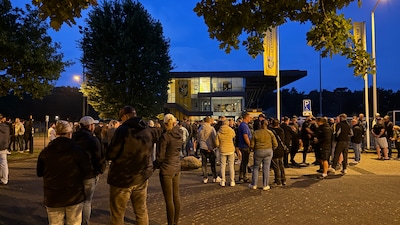 Veel omhelzingen bij Papendal nadat Vitesse haar licentie verloor