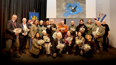 Presentatie Betuwse ‘vrijheids-bundel’ en Tiels voorproefje Gluren bij de Buren