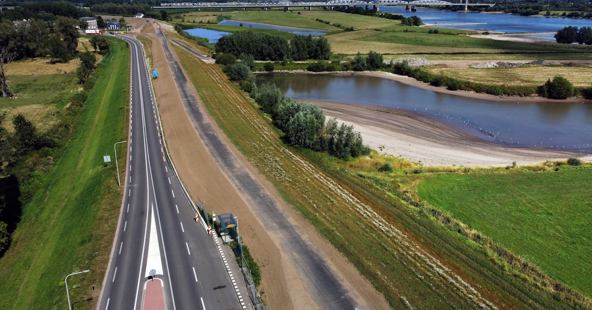Lancering project Waalverhalen langs versterkte Waaldijk