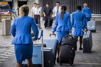 Nultolerantie in de luchtvaart, maar piloot en drie cabineleden testen positief op alcohol op Schiphol