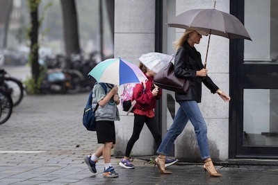 Paraplu’s in de aanslag: wisselvallige donderdag op komst