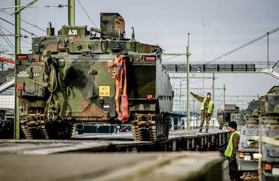 ‘Zodra een tank breder is dan ruim drie meter, ligt het spoor al plat’