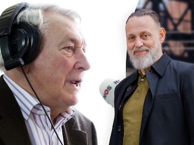 Column Hugo Borst | Als Koos Postema in de lach schoot bij het voorlezen van de paardenkoersen, dan giechelde ik mee