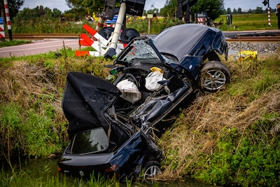 Bestuurder onder invloed bij ernstig ongeval Andelst, treinverkeer rijdt weer normaal