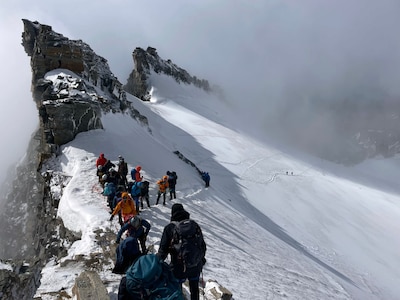 Drie bergbeklimmers omgekomen in Italiaanse Alpen: ‘Ze maakten een val van honderden meters’